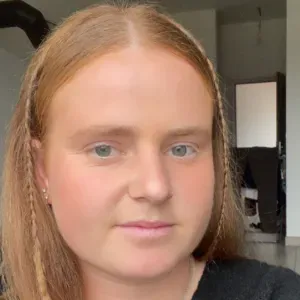 Nounou à temps plein et remplie d'énergie !