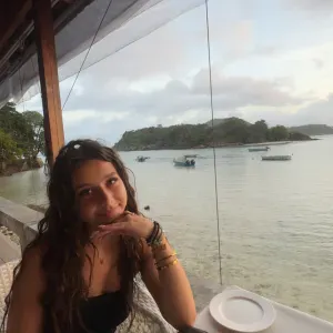baby-sitter depuis quelques temps