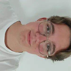 Baby-sitter avec expérience en animation Angers