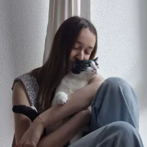 Etudiante sérieuse et passionnée par les animaux