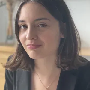 Baby-sitter expérimentée à Saint Lô !