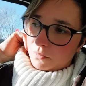 Olá chamo-me Virginia Ferreira e posso cuidar do seu animal