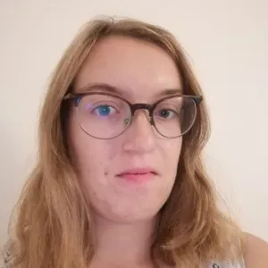 Baby-sitter  😊  bienveillante