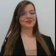 À la recherche d'un travail autant que garde enfants