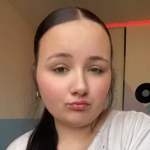 Jeune fille sérieuse pour ménage course ou aide à domicile 