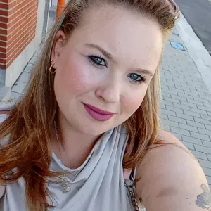 Femme de ménage perfectionniste à domicile Hal