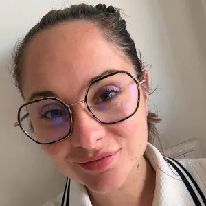 Passionnée par les enfants je vous propose mes services