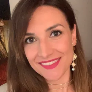 Cuidadora de animales en Sevilla