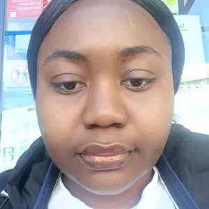 Compassionate Caregiver Nonye in Porto