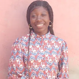 Babysiter com experiência em Luanda(Angola)