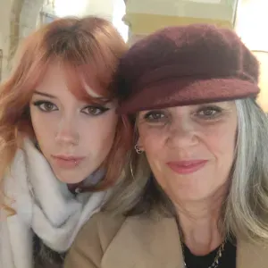 17 year old student looking for babysitting jobs!! :) 