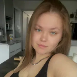 Nouvelle Baby Sitter pour vous servir !