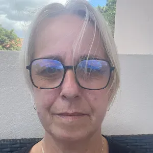dame de compagnie, garde enfants