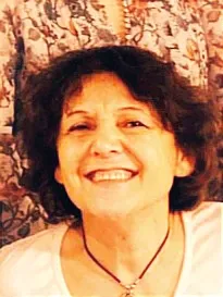 Je suis Maman et "Mamy". Bienveillante, souriante et drôle