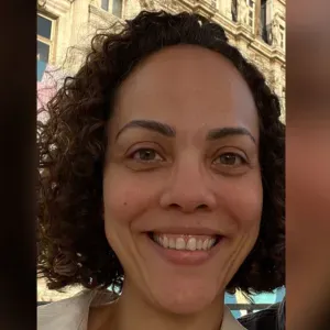 Coach sportif vous propose babysitting 