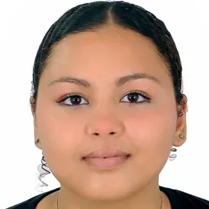 Étudiante responsable Garde d'enfants Toutes tranches d'âge