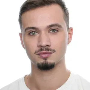 Cours particuliers en langues, mathématiques et théâtre