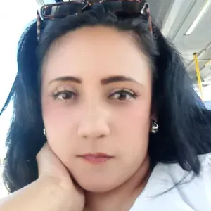 Empleada de hogar  atención a personas adultas 