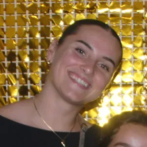 Baby-sitter expérimentée de Tarbes ! 