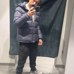 Je suis sur Caen je peut m'occuper de votre enfant 