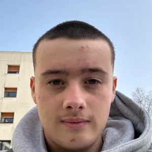 Baby sitter un peu d'expérience avec des enfant de 4 à 10ans