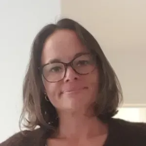 Femme de ménage, cuisinière , jardinage