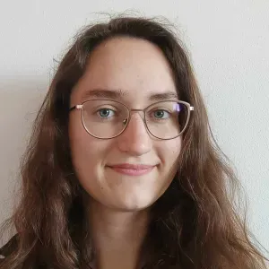 Baby-sitter à Lyon, douce et responsable