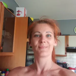 Auxiliaire de vie pour personnes âgées en perte d'autonomie 