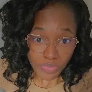 Baby-sitter à lyon et alentours 