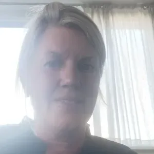 Onderhoud na verhuring van studio van 36 vierkante meter. 