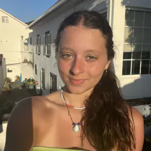 Babysitter na linha de Cascais!