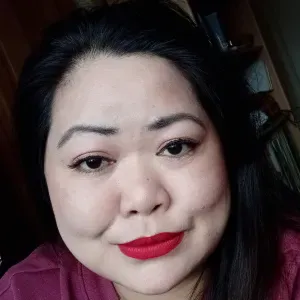 Experienced babysitter/teacher 