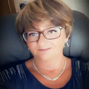 Aide ménagère et agent de nettoyage