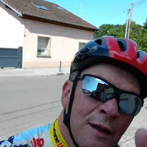 Pet-sitter à Placey city etc ..