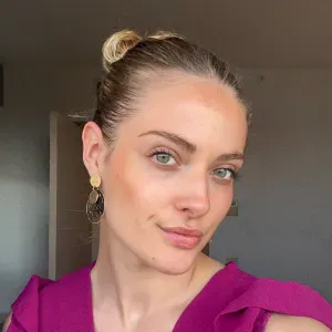 Baby sitter ( expérience de 7 ans en crèche et en dehors )