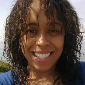 Femme de ménage disponible à Bordeaux