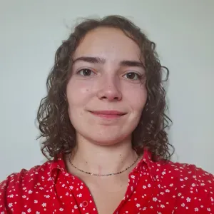 Eulalie, 19 ans, je ne demande qu'à aider !