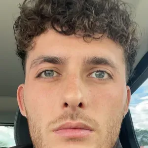  Babysitter fiable, patient, organisé et créatif