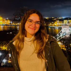 Empleada de limpieza o cuidadora