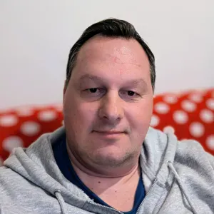 Je recherche un professeur du maths, et français 