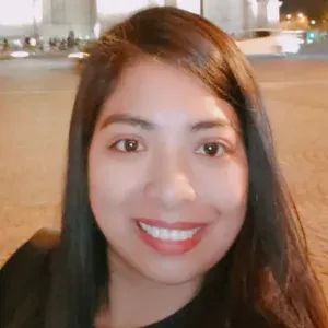 Well experienced in childcare/babysitter for in Paris.