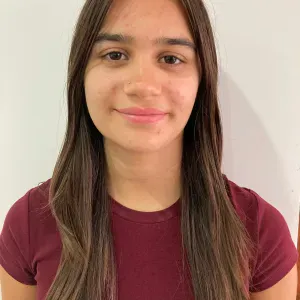 Babysitter responsável e dedicada