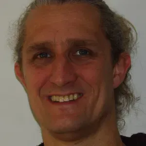 homme d'entretien dans la région de Vresse sur Semois