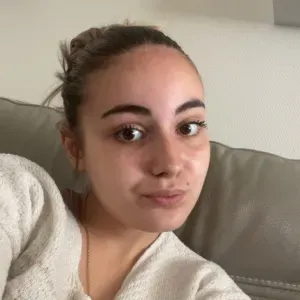 Femme de ménage avec de l'expérience 😌