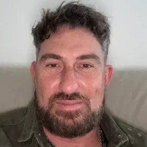 Cerco donna delle pulizie