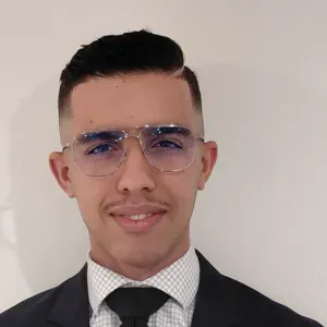 Baby-sitter étudiant en année sabbatique à Paris 