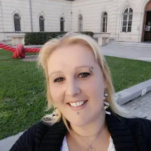 Employée de maison, aide à domicile, repas...