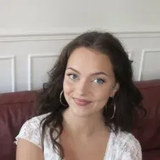 Babysitteuse à Paris et Pantin