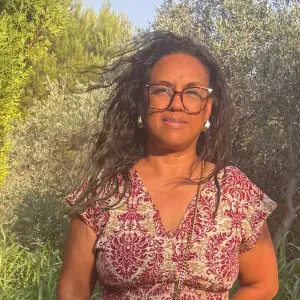 Baby-sitter expérimentée à Salon de Provence 
