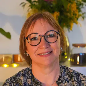 Nounou expérimentée pour journée/soirée/nuit/week-end